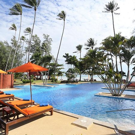 Viva Vacation Resort Lipanoj Kültér fotó